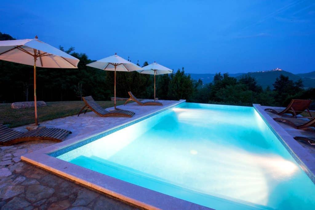 Villa Bazjaki - Beautiful Stone Villa In Istria With Private Pool Livade Zewnętrze zdjęcie